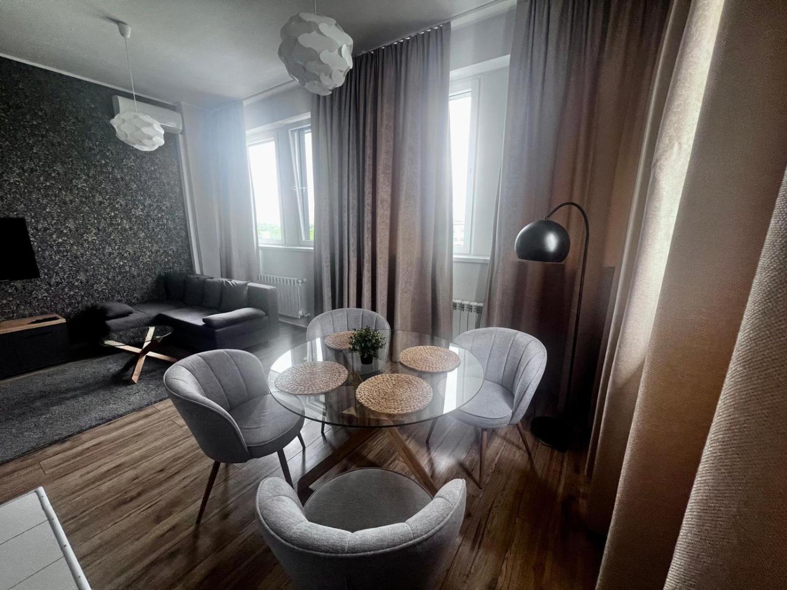 דירות סקירנוויצה Business Center מראה חיצוני תמונה